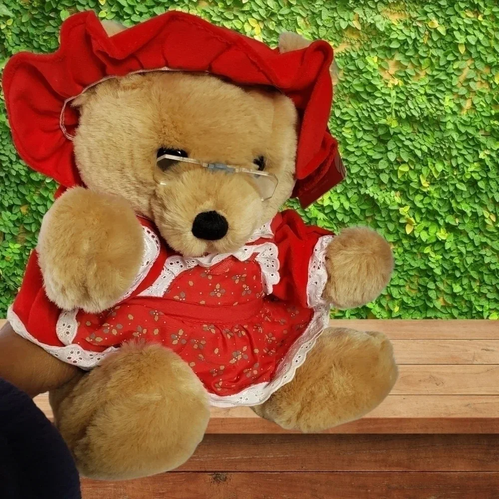 Dakin grandmother bear